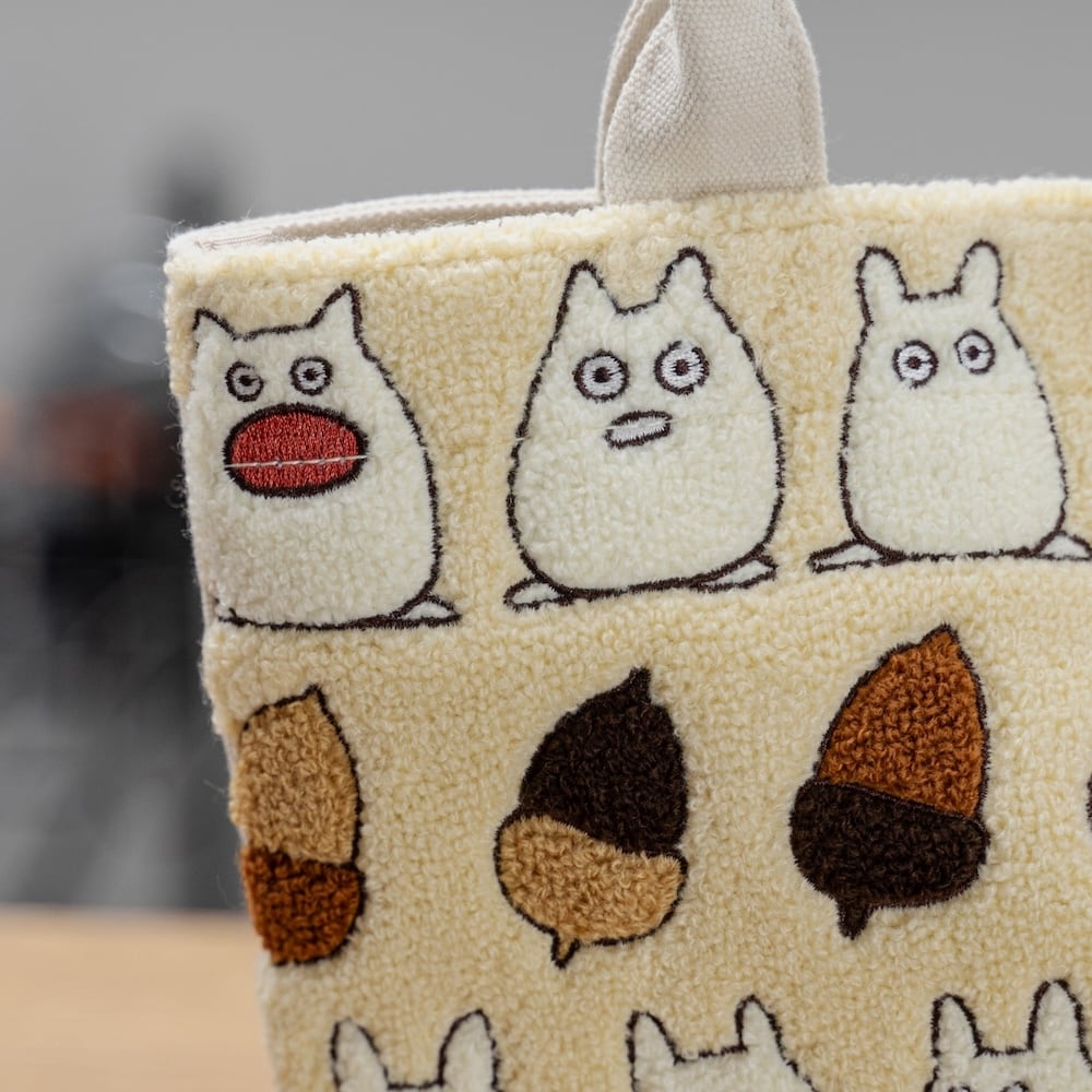 My Neighbor Totoro Fluffy Series Embroidery Tote Bag - Totoro & Acorn Ivory