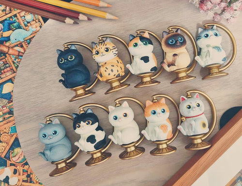 Cottonlion × Partner Toys – Cat Globe Collectible Figure Limited Edition 🖤 Black Cat  🖤