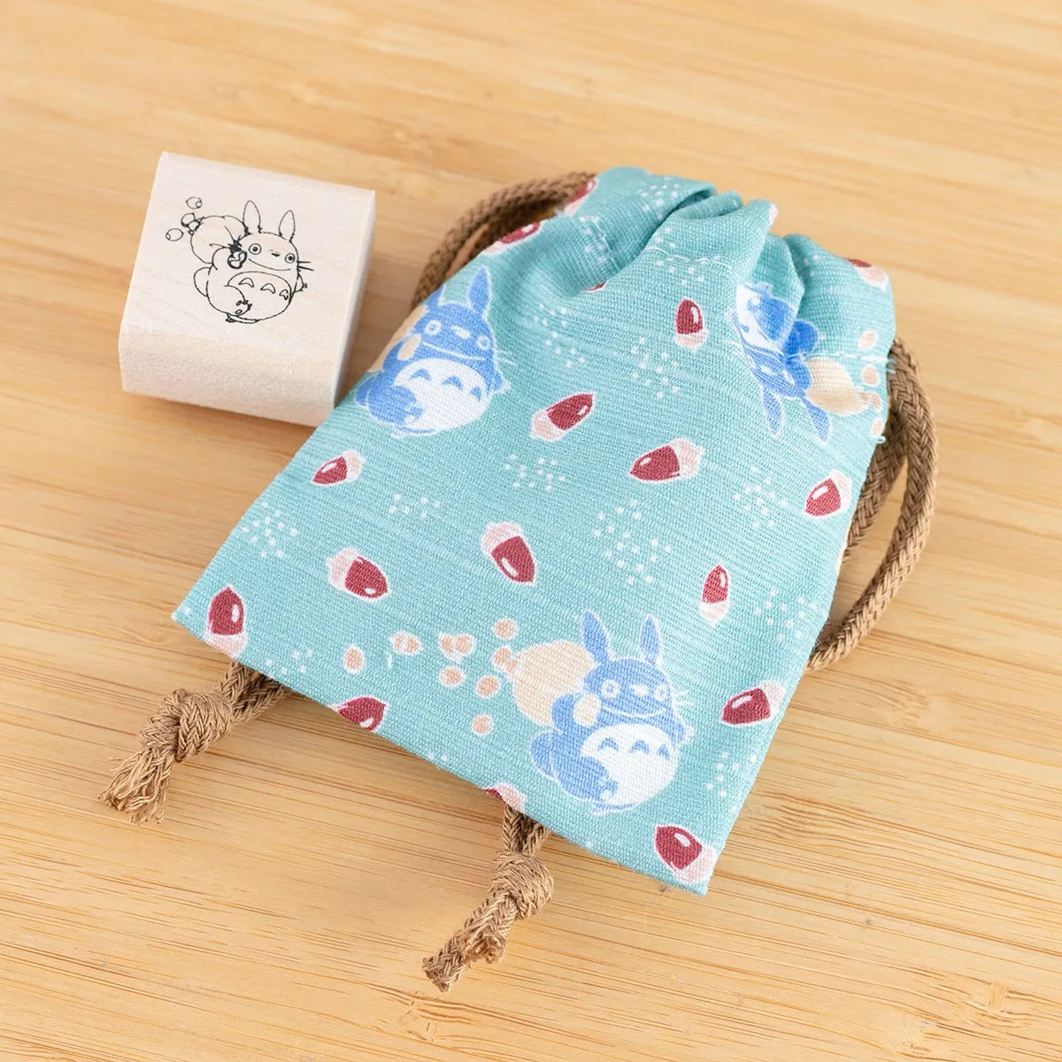 My Neighbor Totoro Stamp with Drawstring Bag – Totoro & Acorns | Studio Ghibli
