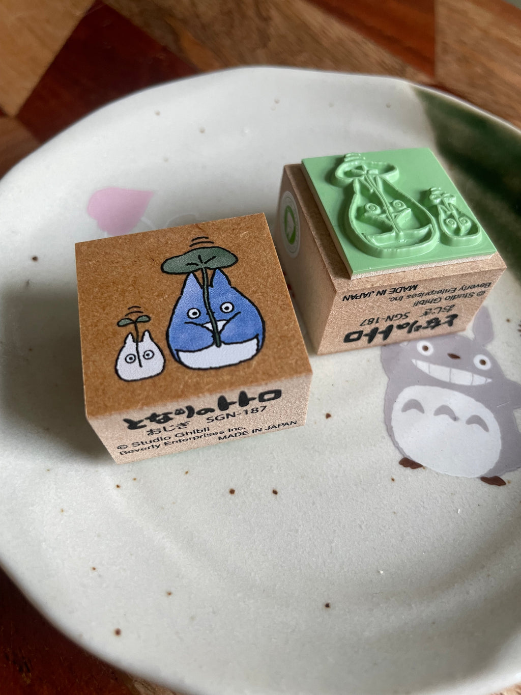 My Neighbor Totoro Small Rubber Stamp -Medium & Small Totoro Holding Leaves | Studio Ghibli