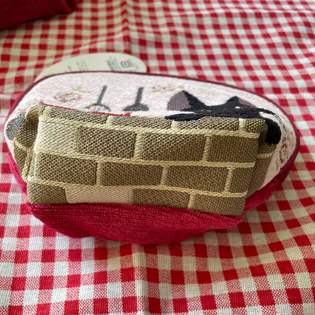 Kiki's Delivery Service Gobelin Tapestry Pouch - Jiji in the Kitchen| Studio Ghibli