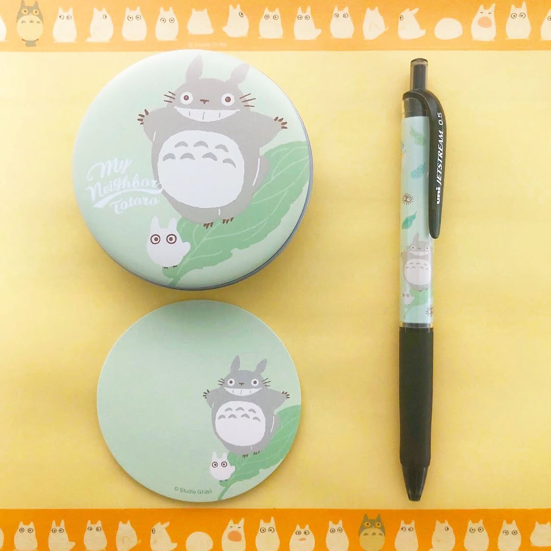 My Neighbor Totoro × UNI Jetstream 0.5 Ballpoint Pen - Totoro on a Leaf | Studio Ghibli