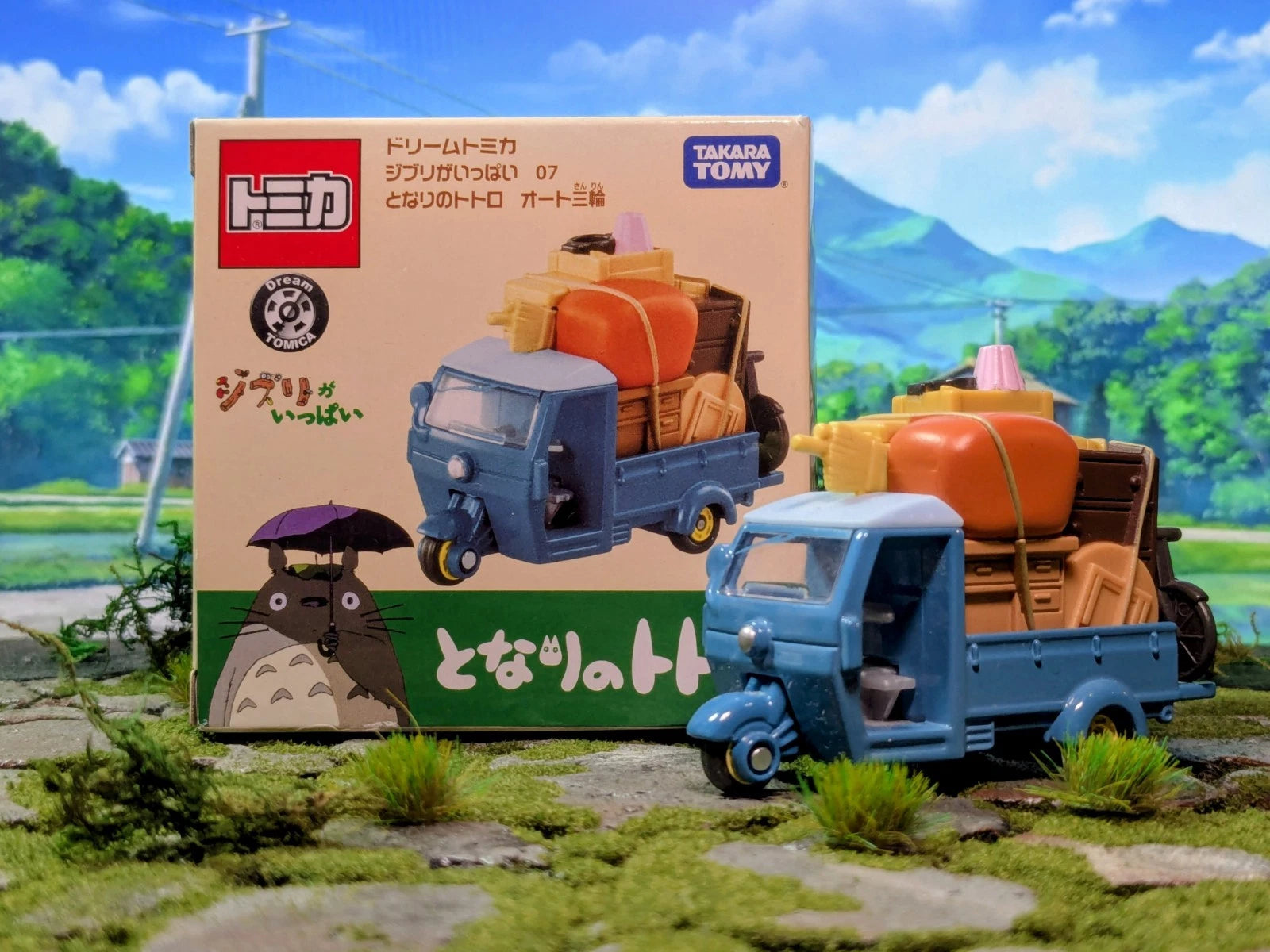 My Neighbor Totoro Three-wheeler Truck | Dream Tomica Studio Ghibli Collection