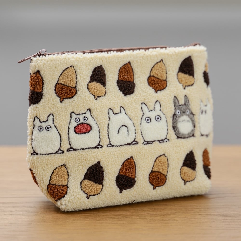 My Neighbor Totoro Fluffy Series Embroidery Pouch - Totoro & Acorn Ivory