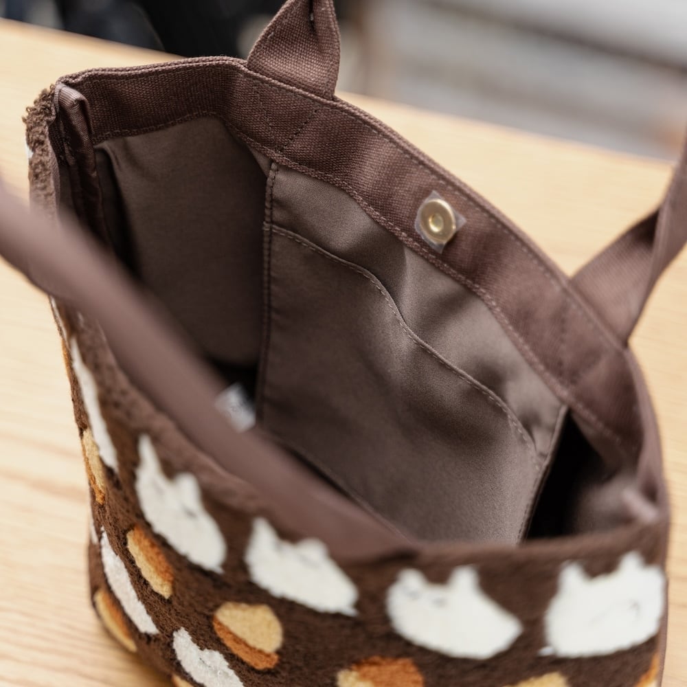 My Neighbor Totoro Fluffy Series Embroidery Tote Bag - Totoro & Acorn Brown